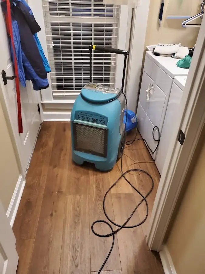 Commercial dehumidifier deployed for Flood Damage Cleanup in Lebanon